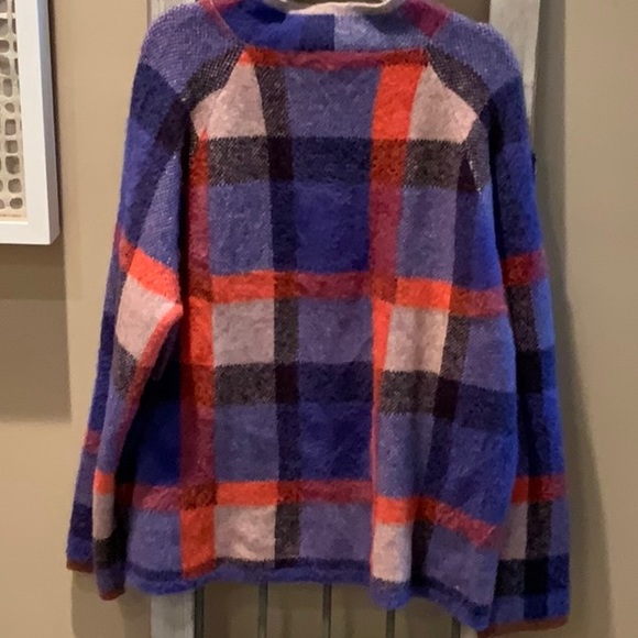 Ann Taylor Sweater NWOT - Picture 3 of 6